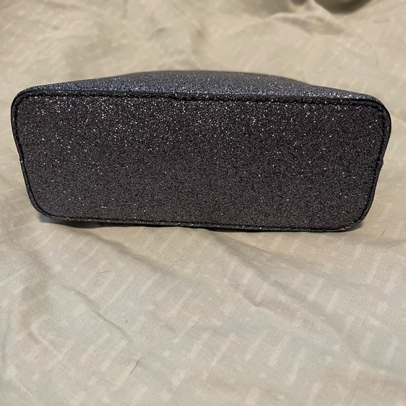 Kate Spade Silver Tinsel Glitter Small Cosmetic - Picture 3 of 4